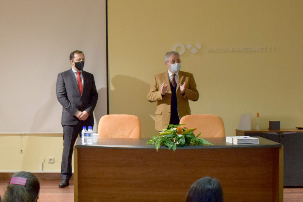 Entrega d eBolsas Santander 2020. Foto do evento.